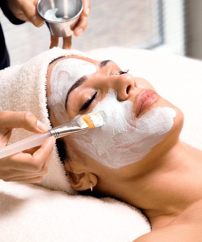Faciales en Glam Room San José